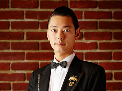 バーテンダー　髙橋