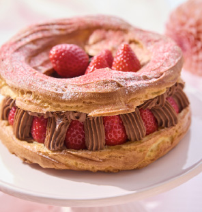 パリブレスト ストロベリー&ショコラ