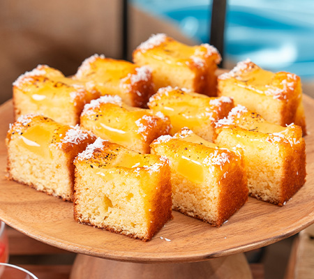 ココナッツとパイナップルのパウンドケーキ