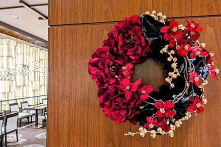 聖夜を彩るブリティッシュ・リースコレクション ~花が心を結ぶ~