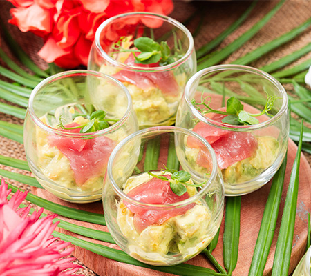 マグロとアボカドのべリーヌ