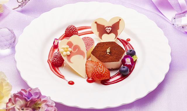 二種のティラミス 木いちごとブルーベリーで華やかに